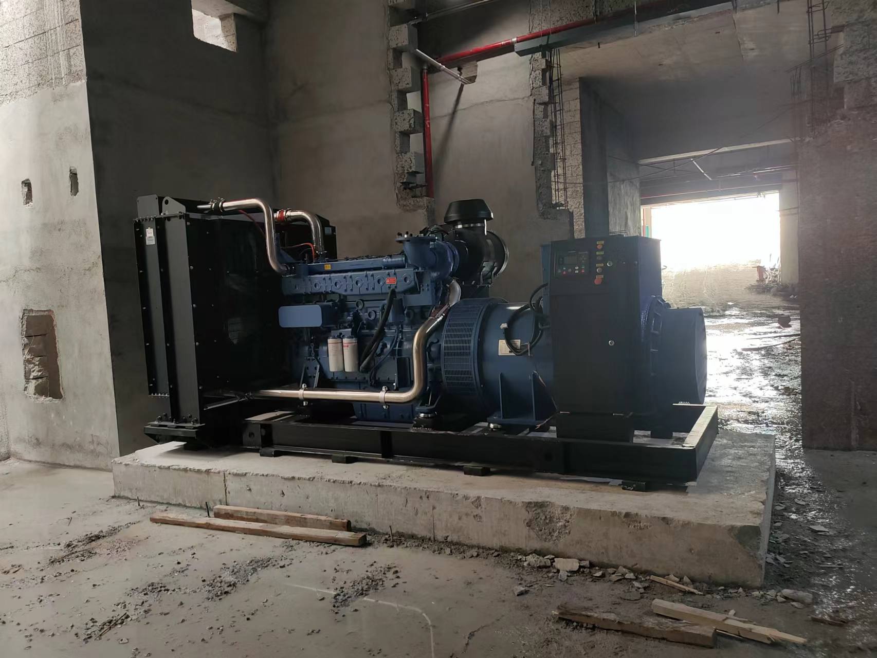 南甯農信大廈玉柴660KW
